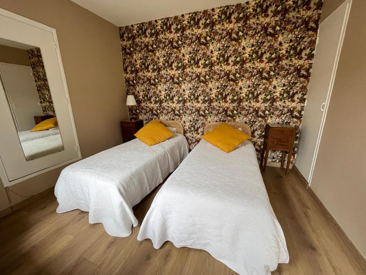 Le Saint-Etienne Hotell Aubazines Exteriör bild