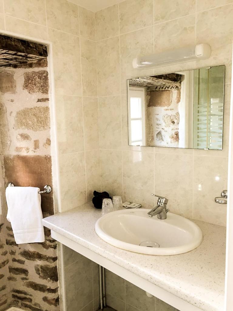 Le Saint-Etienne Hotell Aubazines Exteriör bild