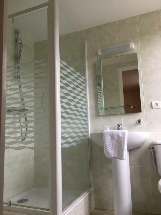 Le Saint-Etienne Hotell Aubazines Exteriör bild